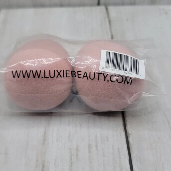 LUXIE Vegan Beauty Blender Sponge All Purpose Makeup 2 Pack Full Size NEW Sealed - Picture 3 of 4